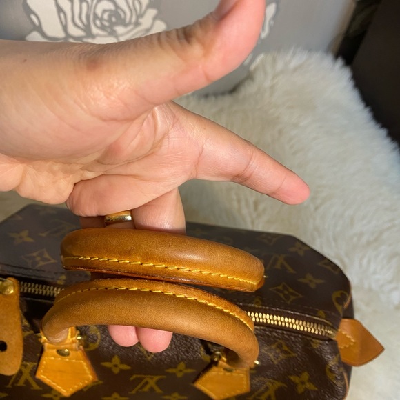 Speedy 25 ❤️year 2012 ✅11 years young😂 no lock and key - Picture 8 of 16